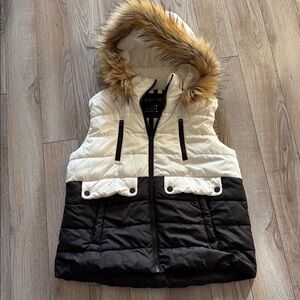Calvin Klein White and Black Puffer Vest with Faux Fur Hood